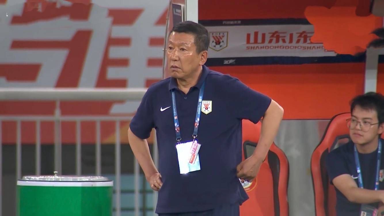 关于球队锁定小组第一——很棒，对于圣吉罗斯来说，小组赛最后一轮会非常重要。